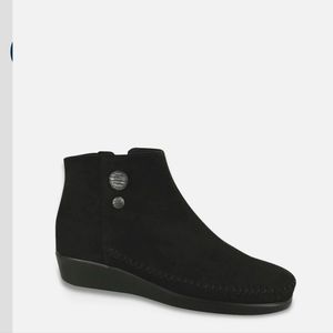 SAS Jade wedge boots black suede